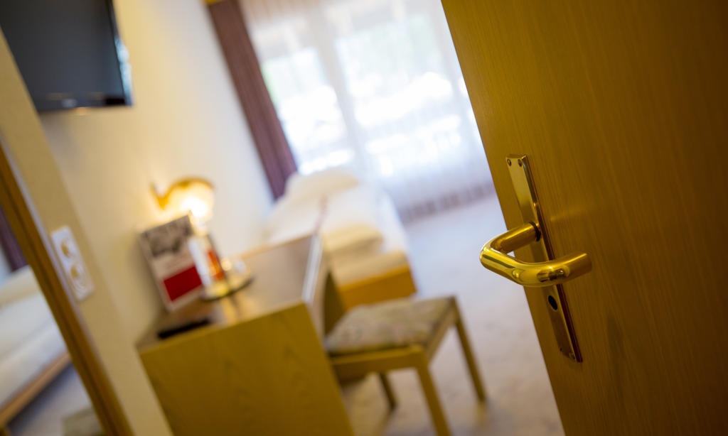 Artemis Easy Stay Self Check In-Out Saas-Fee Esterno foto